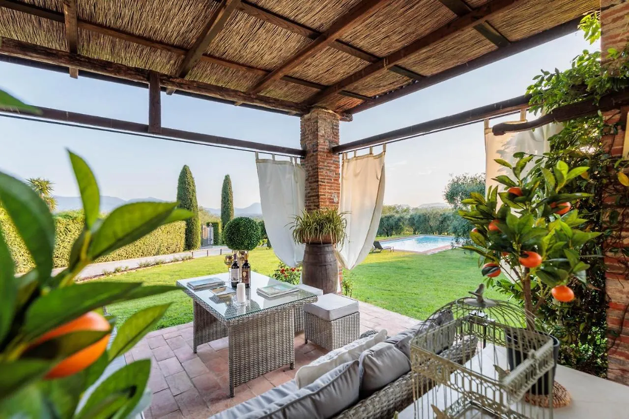 Pennecchio Villa Lucca